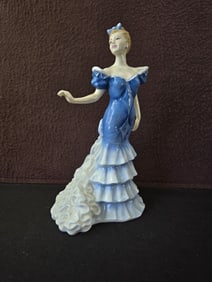 1988 Royal Doulton "Courtney" HN 3869 Porcelain Figurine