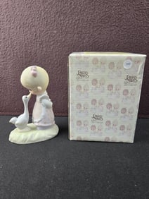 1978 Jonathan & David Precious Moments 'MAKE A JOYFUL NOISE' E-1374/G