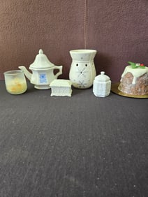 A Lot of Decorative Candle Holders & Warmers, including a Vintage Scentsy 'Snow Day' Full Size