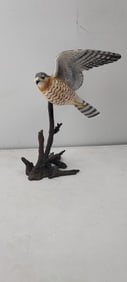 1982 Royal Worcester "Birds of Prey" Sharp-Shinned Hawk Porcelain Sculpture