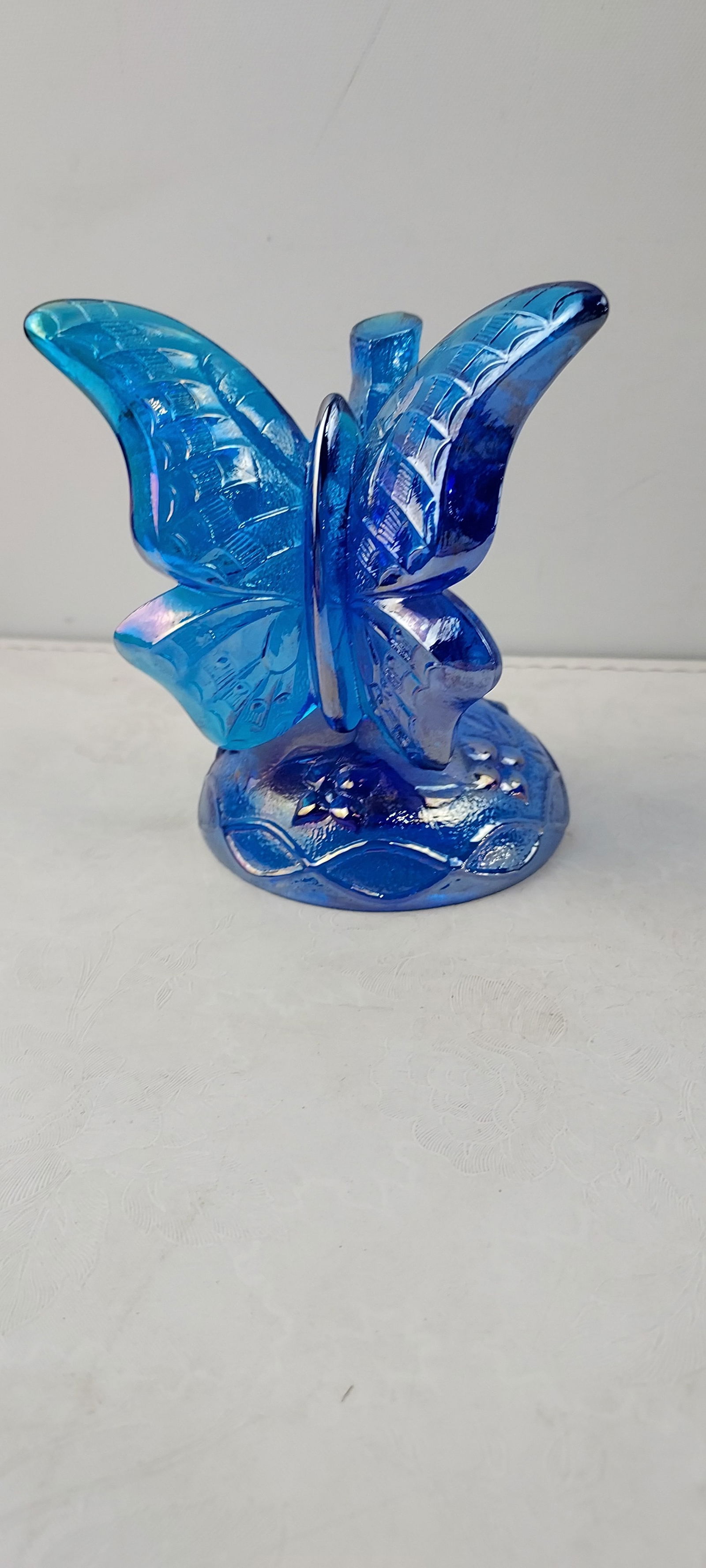 Fenton Blue Iridescent Pressed Art Glass Butterfly 5171 (1 of 4)