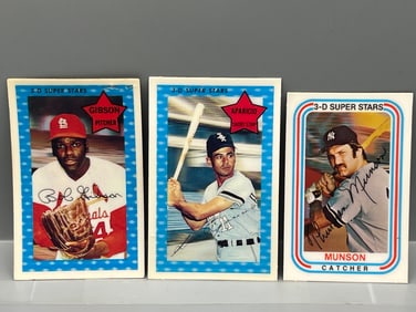 1971 Kellogg's 3-D Superstars Bob Gibson #51, Luis Aparicio #19 & 1976 Thurman Munson #53