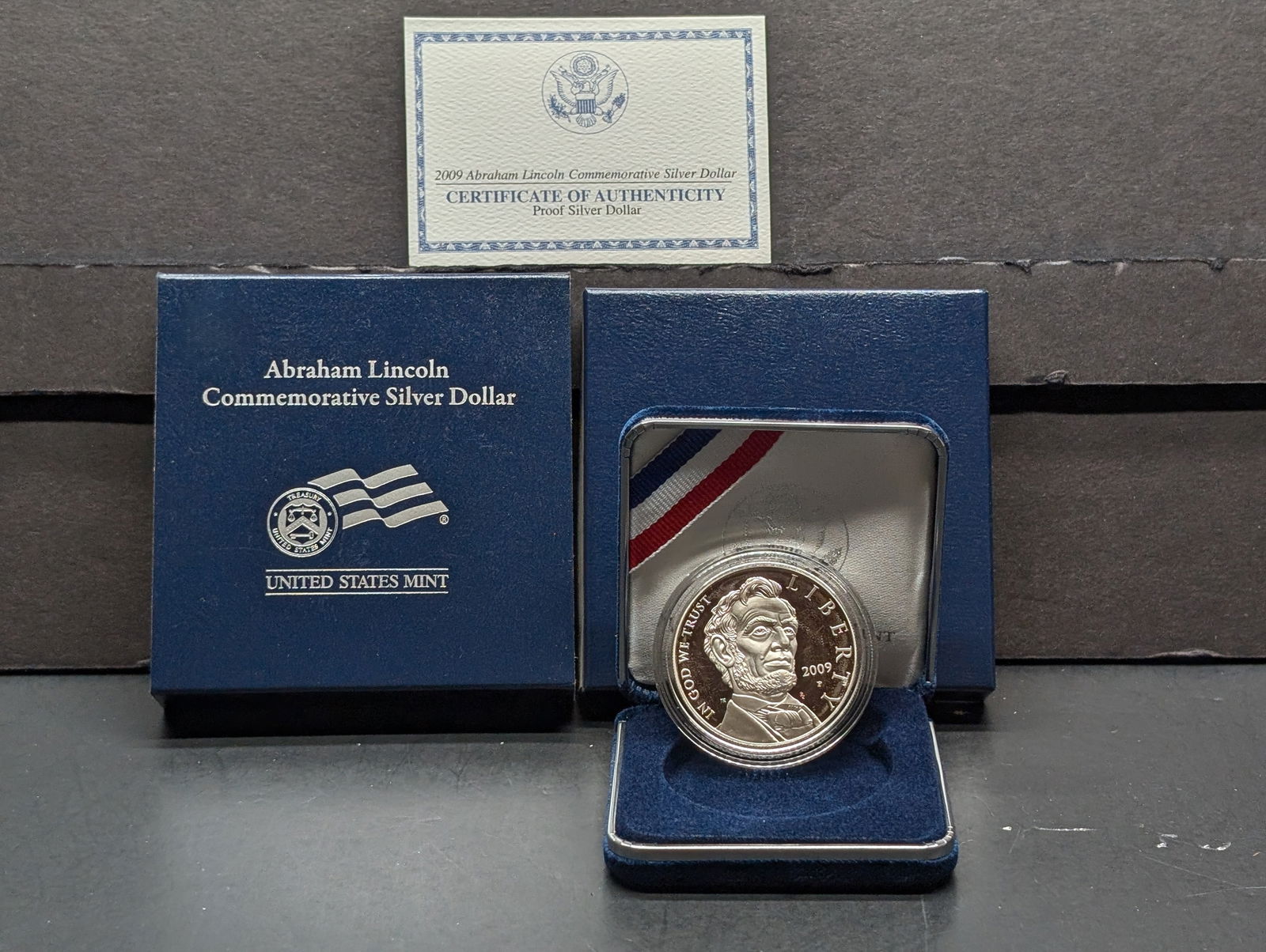 2009-P Abraham Lincoln Commemorative Proof Silver Dollar, 90% Silver In OGP With COA (1 of 4)