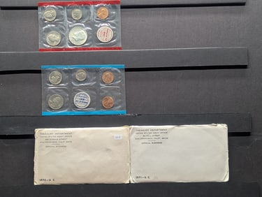 1970 & 1971 P,D,S Uncirculated Sets - Includes 40% Silver Half Dollar! - (20 Coins Total)!