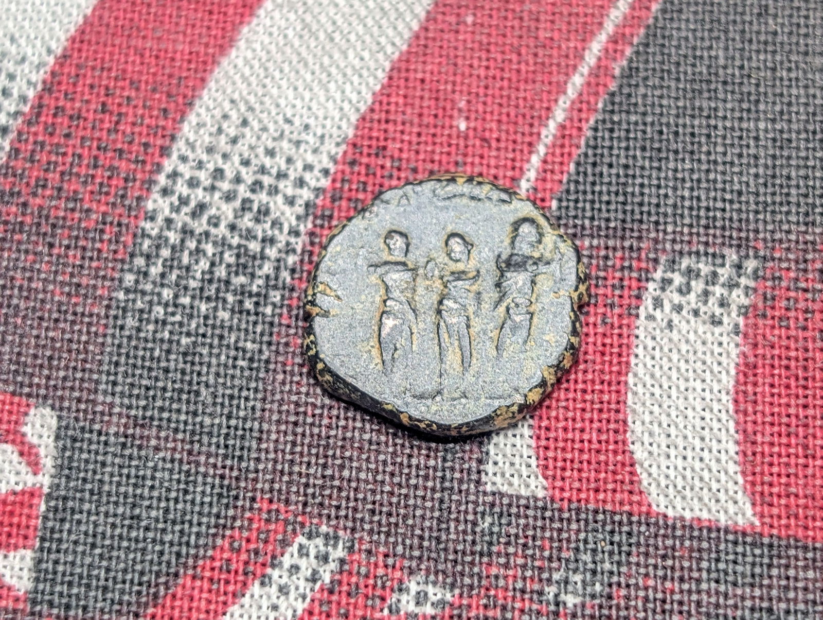 367-375 AD, Ancient Roman Coin, Over 1,600 years old (1 of 2)