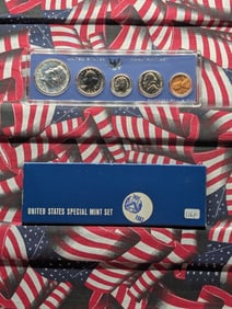 1967 Special Mint Set Blue Box In OGP - Includes 40% Silver Kennedy Half Dollar
