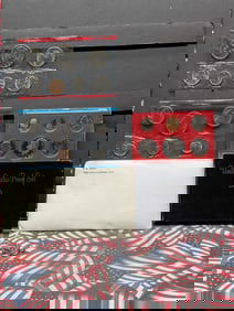 1980-S U.S. Proof Set In OGP & 1980 P&D U.S. Mint Uncirculated Coin Set In OGP