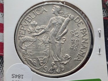 1947 Panama One Balboa 90% Silver