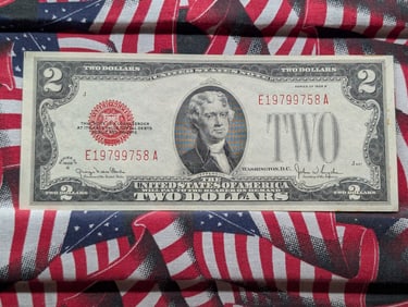 1928 G $2 Red Seal Federal Reserve Note - Crisp Note