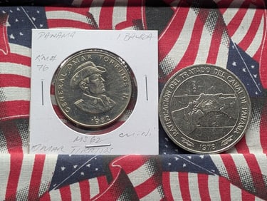 1978 Panama 10 Balboas & 1982 Panama 1 Balboa