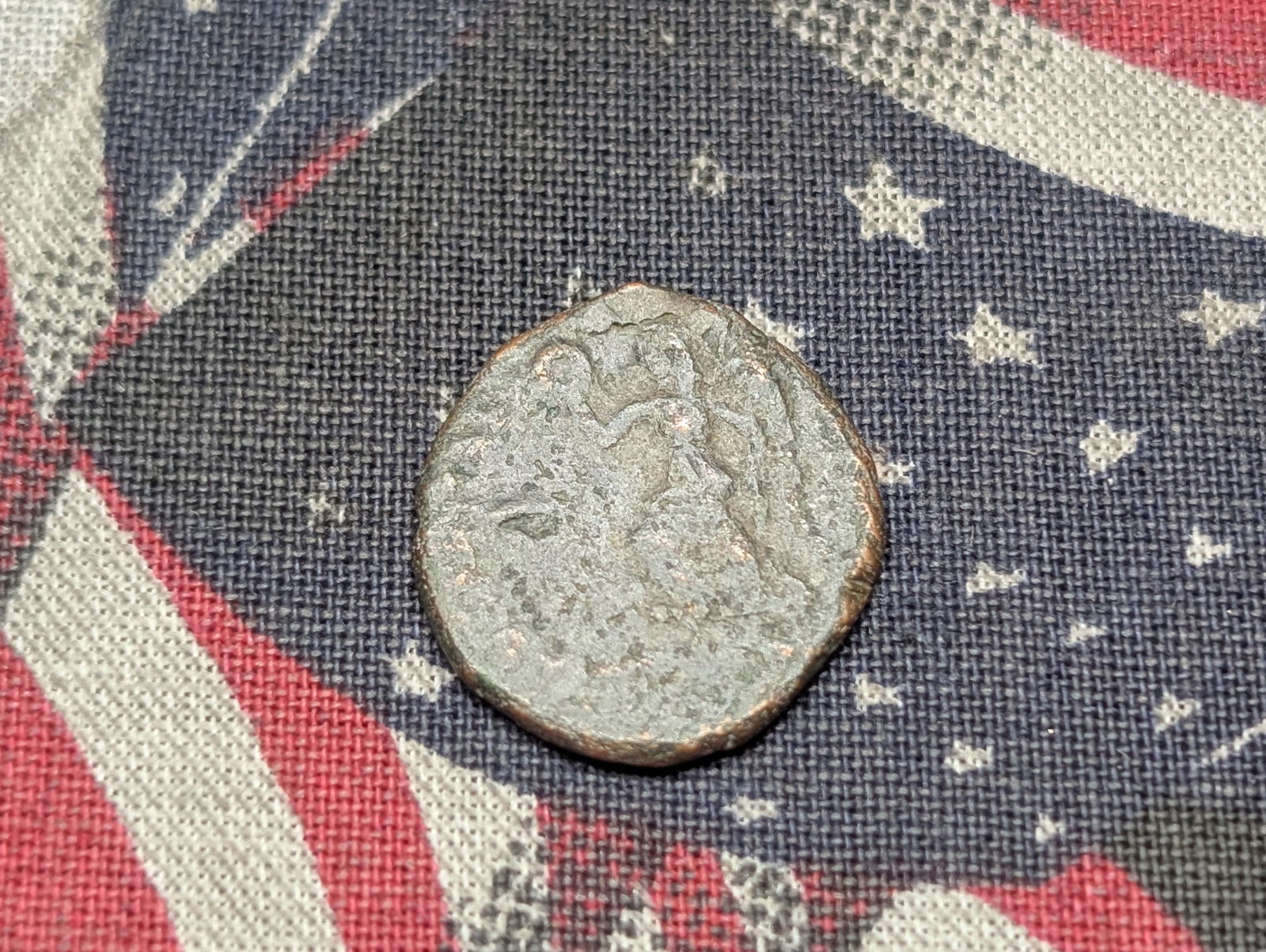 367-375 AD Ancient Roman Coin, Over 1,600 years old (1 of 2)