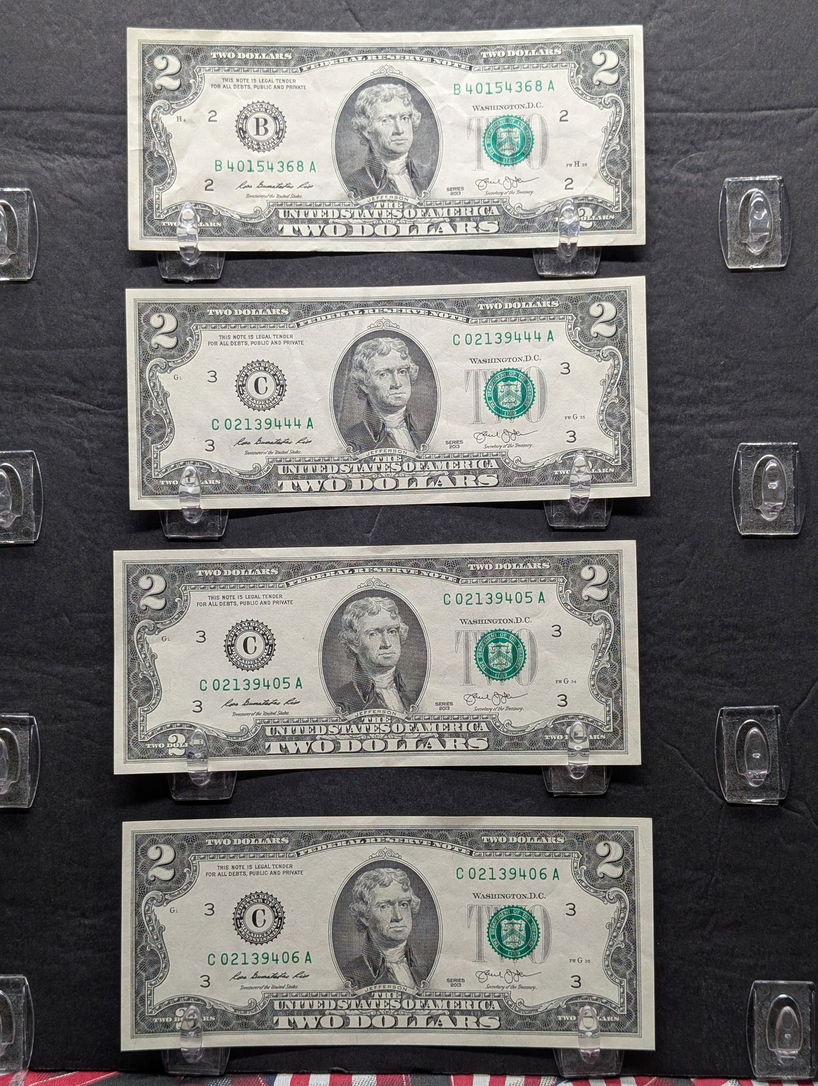 Lot of Four (4) 2013 $2 FRN - Two Are Crisp In Consecutive Order (1 of 4)