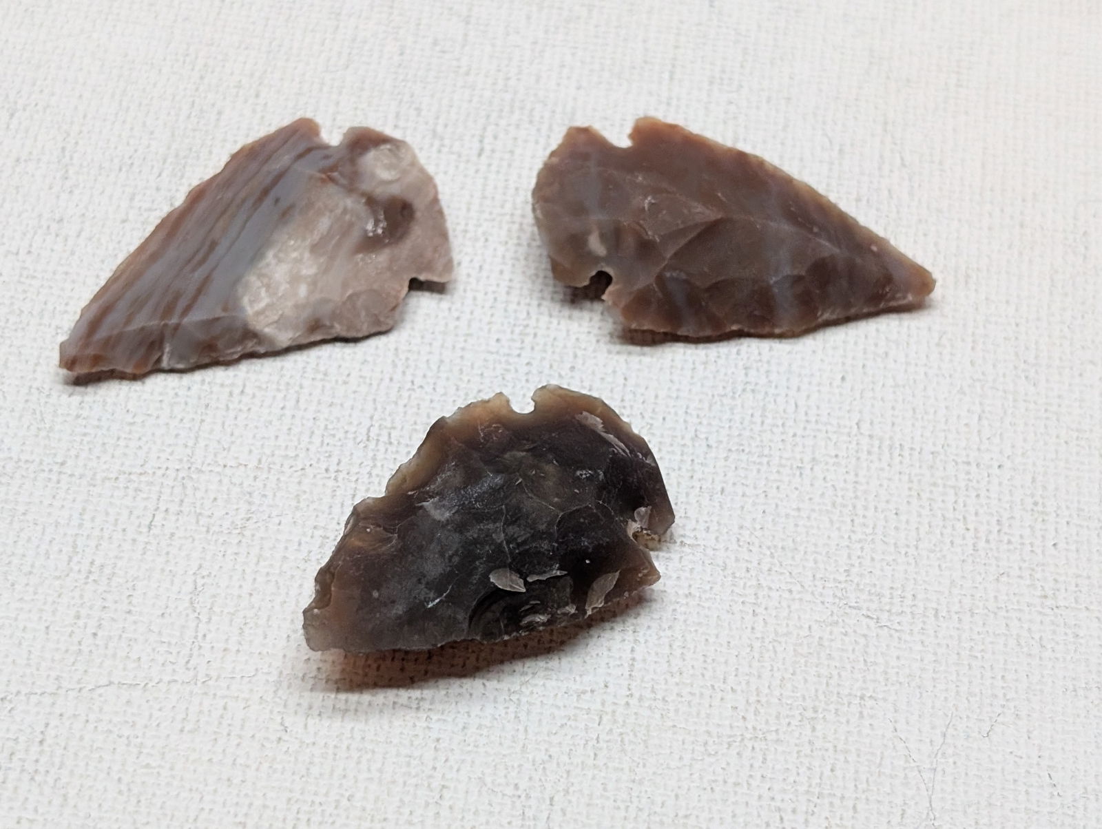 Three Modern Stoned Arrowheads: Three Modern Stoned Arrowheads