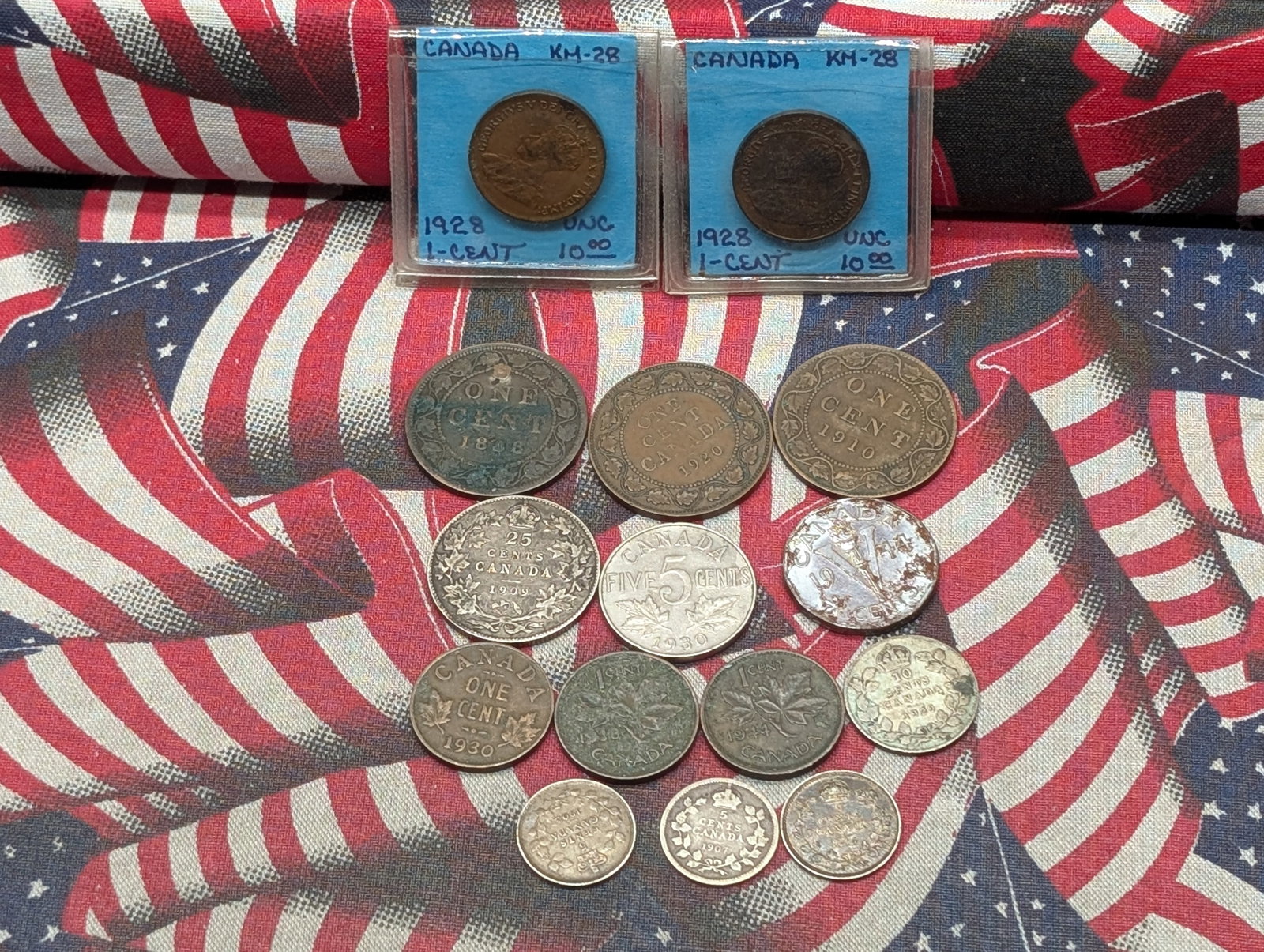Lot of Fifteen (15) Canadian Coins - Includes (4) 92.5% Silver Coins & (1) 80% Silver Coin: Lot of Fifteen (15) Canadian Coins - Includes (4) 92.5% Silver Coins & (1) 80% Silver Coin