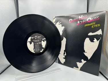 1981 Hall & Oates Private Eyes Vinyl Album - AFL1-4028