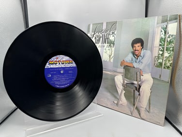 1983 Lionel Richie Can't Slow Down Vinyl Album - 6059ML