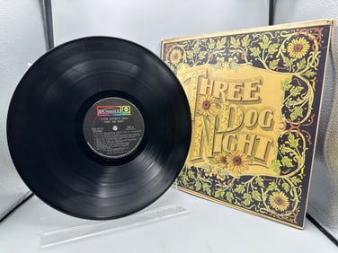 1972 Three Dog Night Seven Separate Fools Vinyl Album - DSD-50118