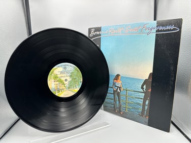 1977 Bonnie Raitt Sweet Forgiveness Vinyl Album - BS 2990
