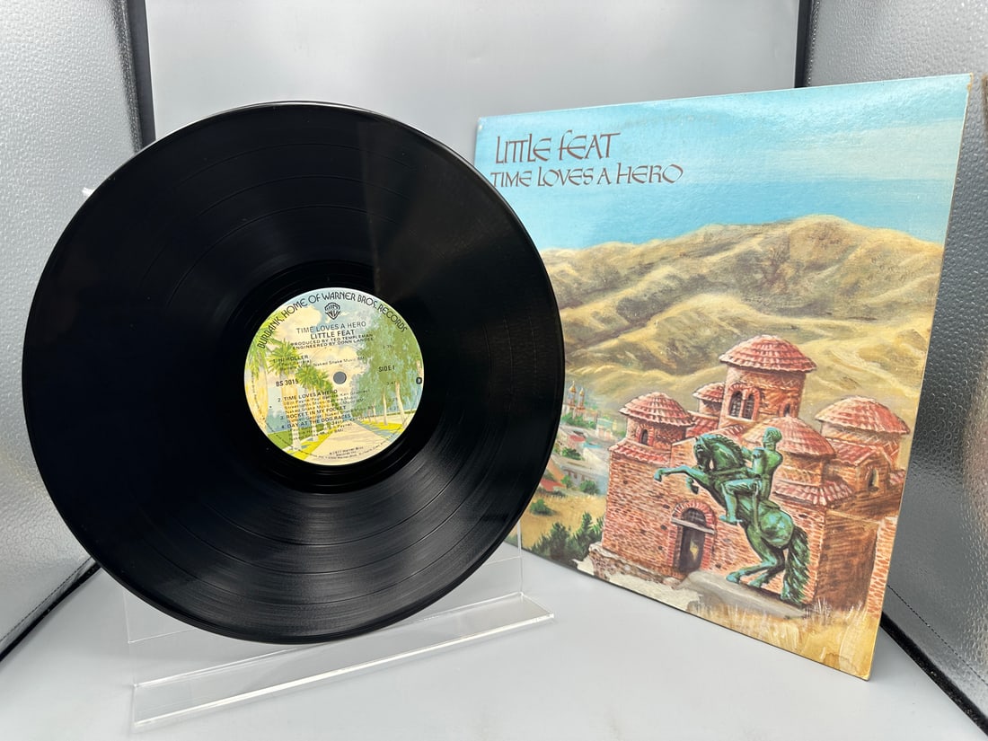 1977 Little Feat Time Loves A Hero Vinyl Album - BS 3015: 1977 Little Feat Time Loves A Hero Vinyl Album - BS 3015 - Records are not tested by auction house for play quality. All items are sold as is.