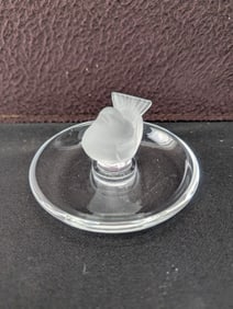 Lalique France Pinson Finch Frosted Bird Crystal Ring Dish / Pin Tray 10705