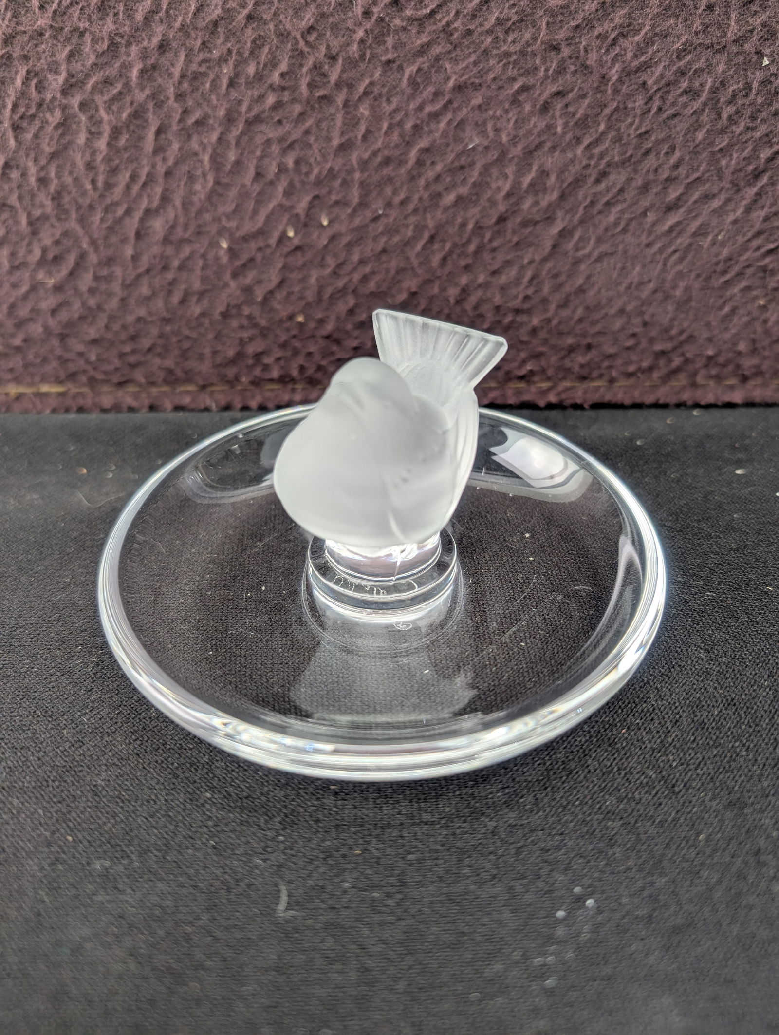 Lalique France Pinson Finch Frosted Bird Crystal Ring Dish / Pin Tray 10705 (1 of 8)