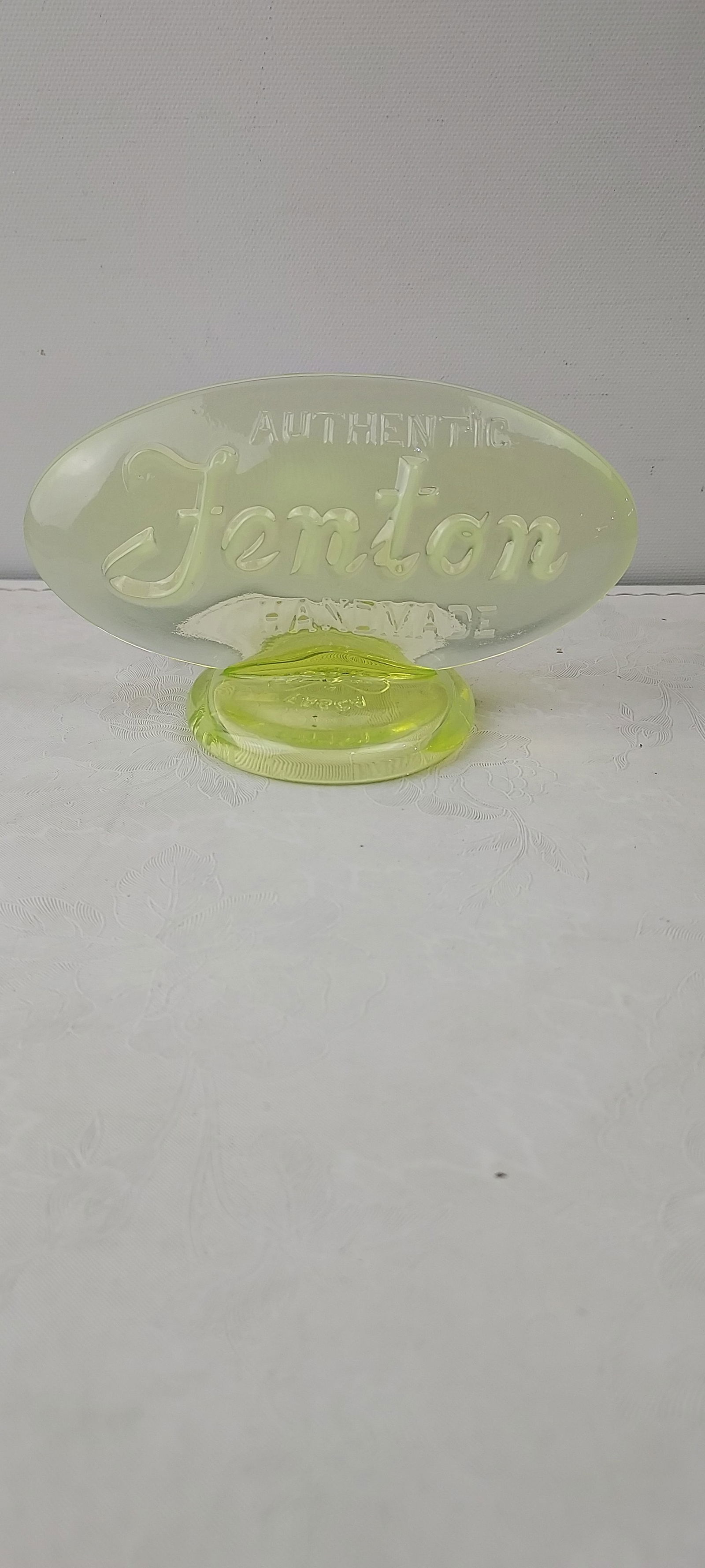 1980 Fenton FAGCA Vaseline Opalescent Glass Dealer Display Sign (1 of 7)