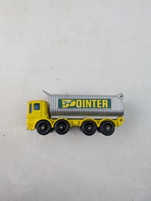 1969 Lesney Matchbox Series No 8 AEC Ergomatic 8-Wheel Pointer Tipper Truck
