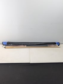 Scorpion CUES Two-Piece Decorative Pool Cue with Carrying Case