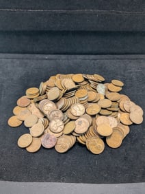 (250) Lincoln Wheat Cents. Circulated.