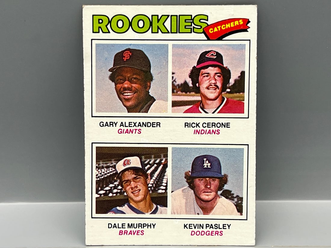 1977 Topps #476 Rookie Catchers - Dale Murphy RC - Braves (1 of 2)