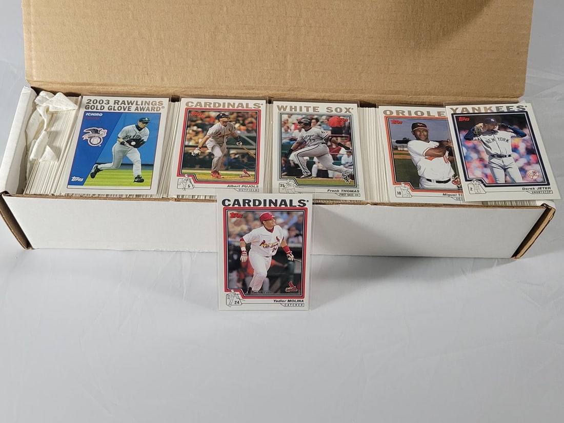 2004 Topps Baseball Set: Includes Yadier Molina RC, Set appears Complete. Not Verified