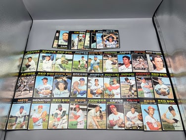 Lot of (50) 1971 Topps Baseball Cards - Varying Conditions