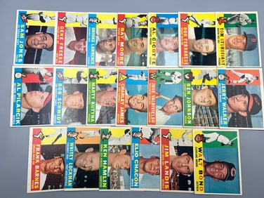 Lot of (20) 1960 Topps Baseball Cards - Varying Conditions