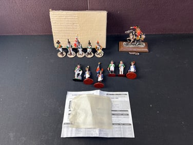 Lead Soldier Lot of 12 - Sovietski Collection - Varying conditions