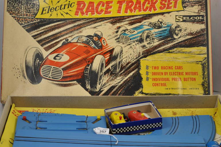 Vintage Selcol Electric Race Track Set With Original
