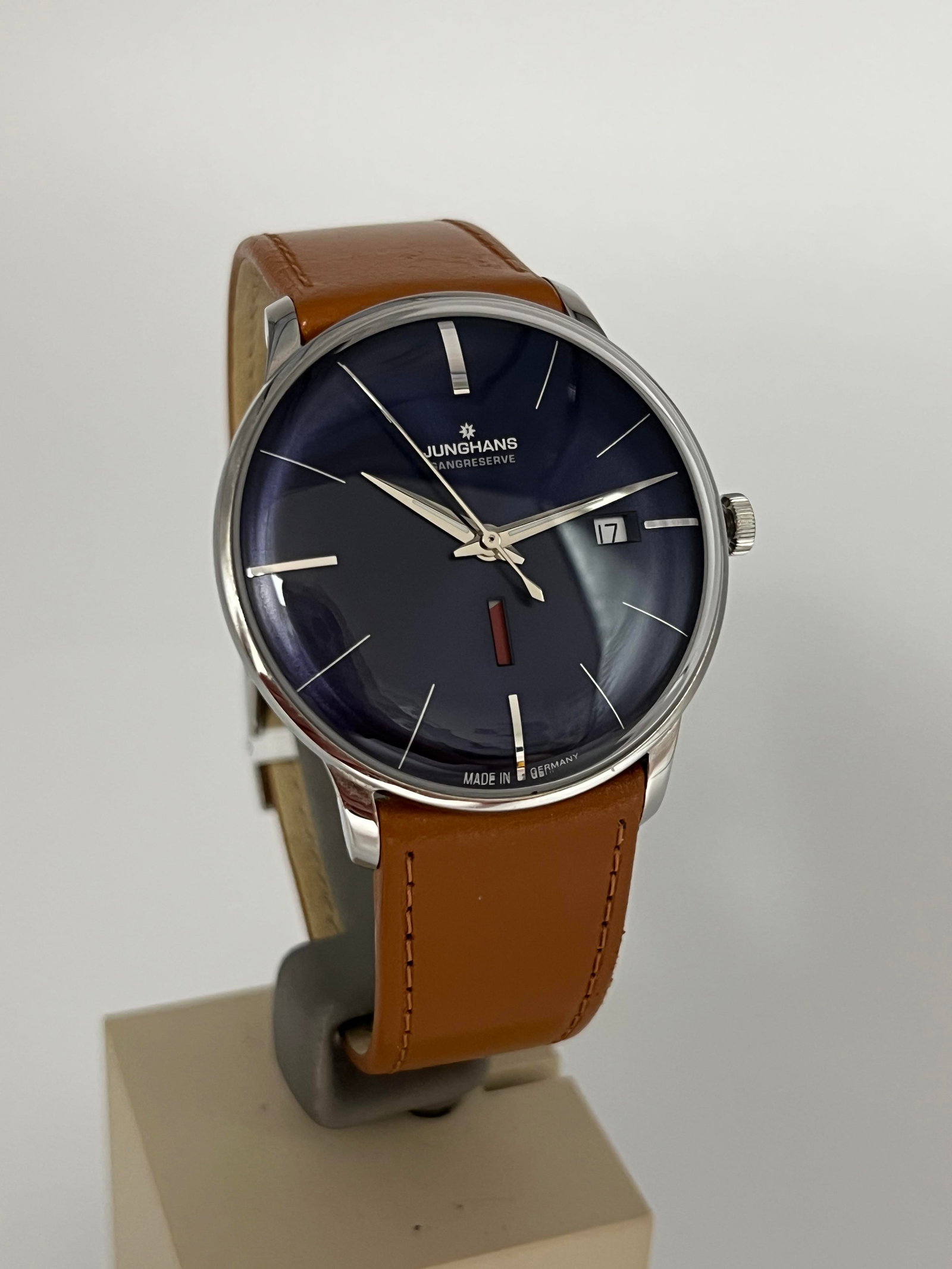 Junghans Gangreserve Automatic Watch Edition 081/160 ref 27/4114.02 With Box Papers (1 of 2)