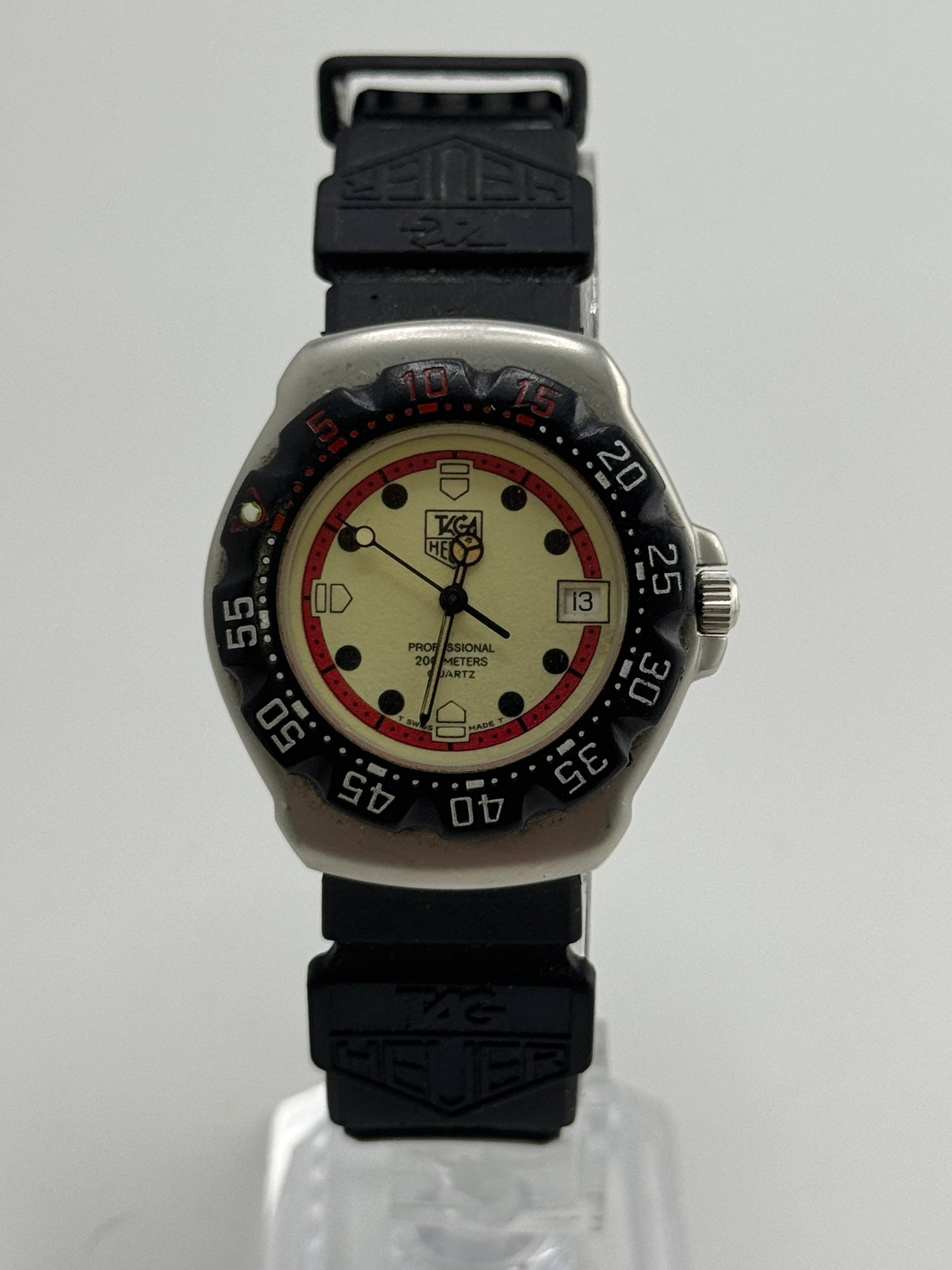 Tag Heuer Formula Quartz: Tag Heuer Formula Quartz, watch only, working at the time of catalogue The working order, accuracy or any implied water resistance of any lots sold is not guaranteed. For more information including