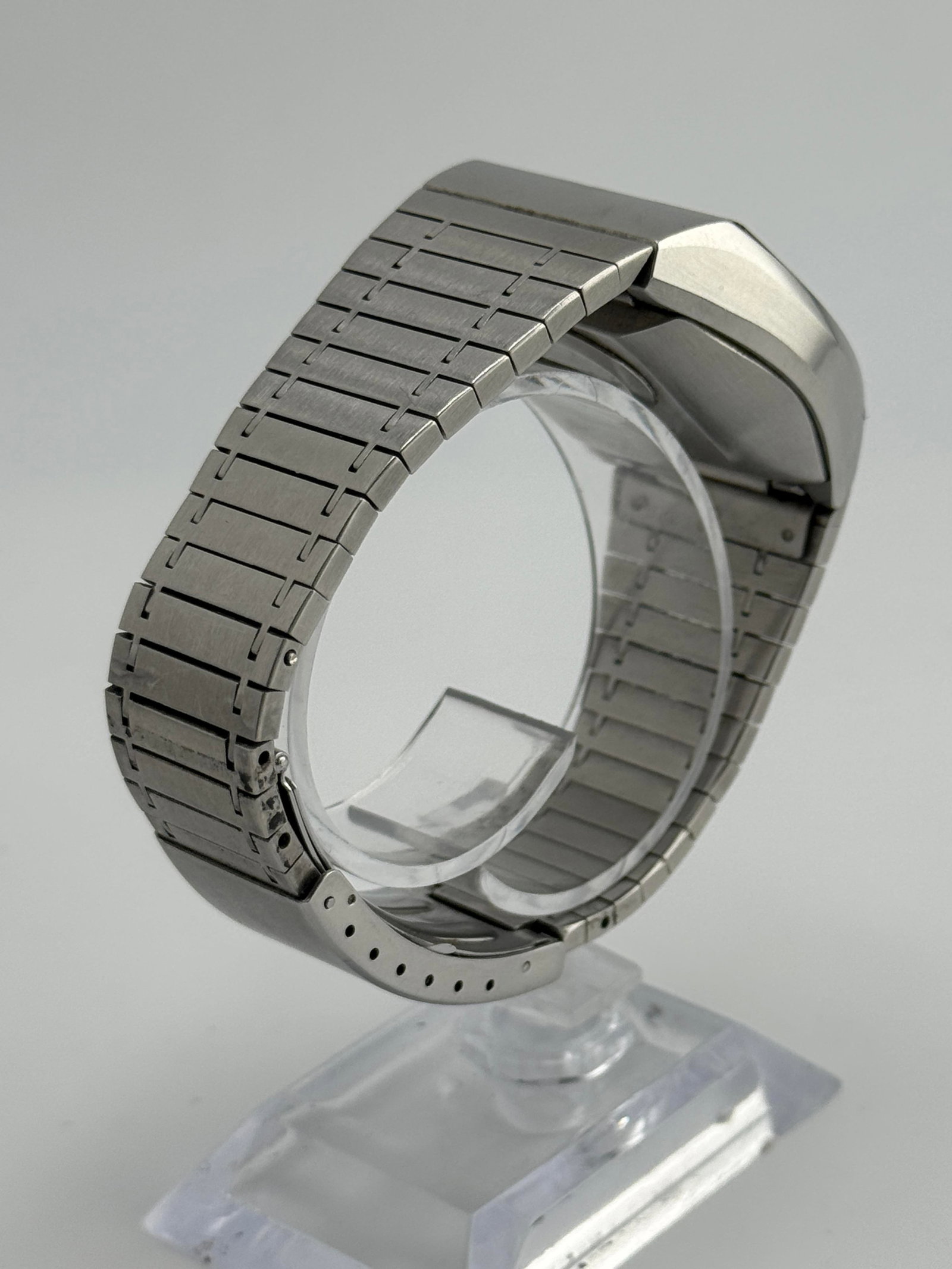 Seiko 0634-5009 LCD Watch - 2