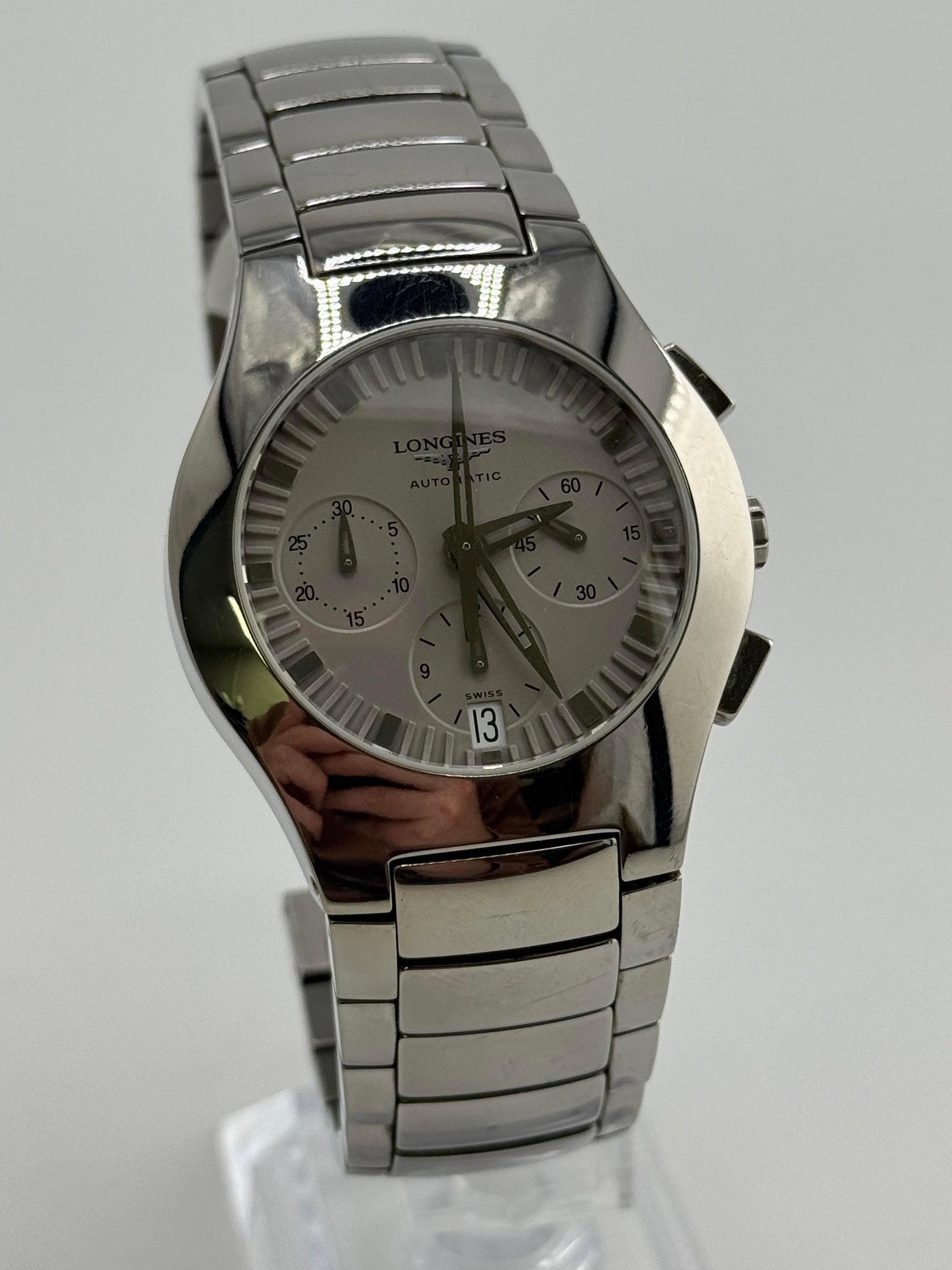 Longines Oposition Chronograph L3.622.1: Longines Oposition Chronograph L3.622.1, b/p, working at the time of catalogue The working order, accuracy or any implied water resistance of any lots sold is not guaranteed. For more information
