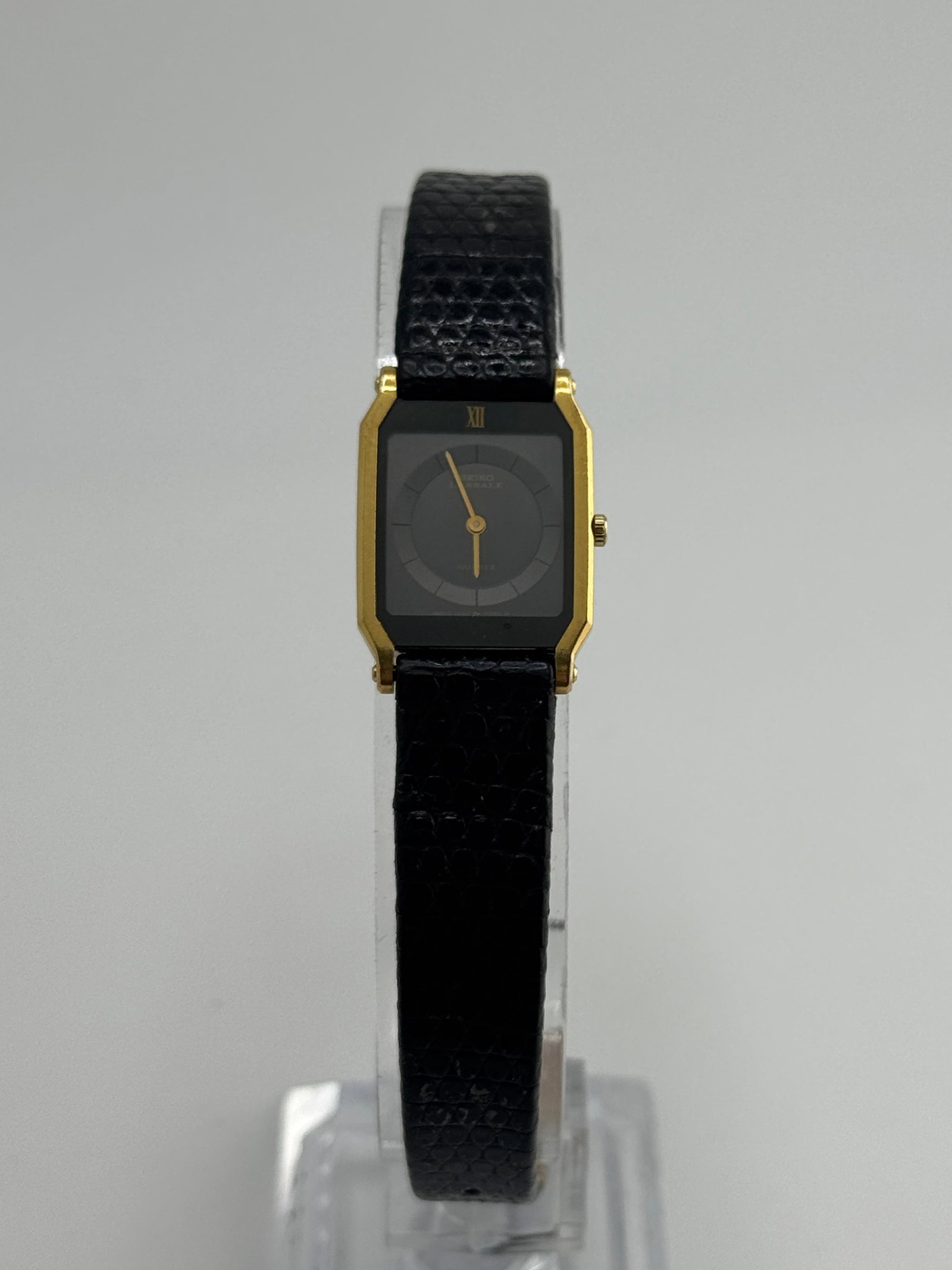 Seiko Lassal ladies watch: Seiko Lassal ladies, watch only, working at the time of catalogue The working order, accuracy or any implied water resistance of any lots sold is not guaranteed. For more information including
