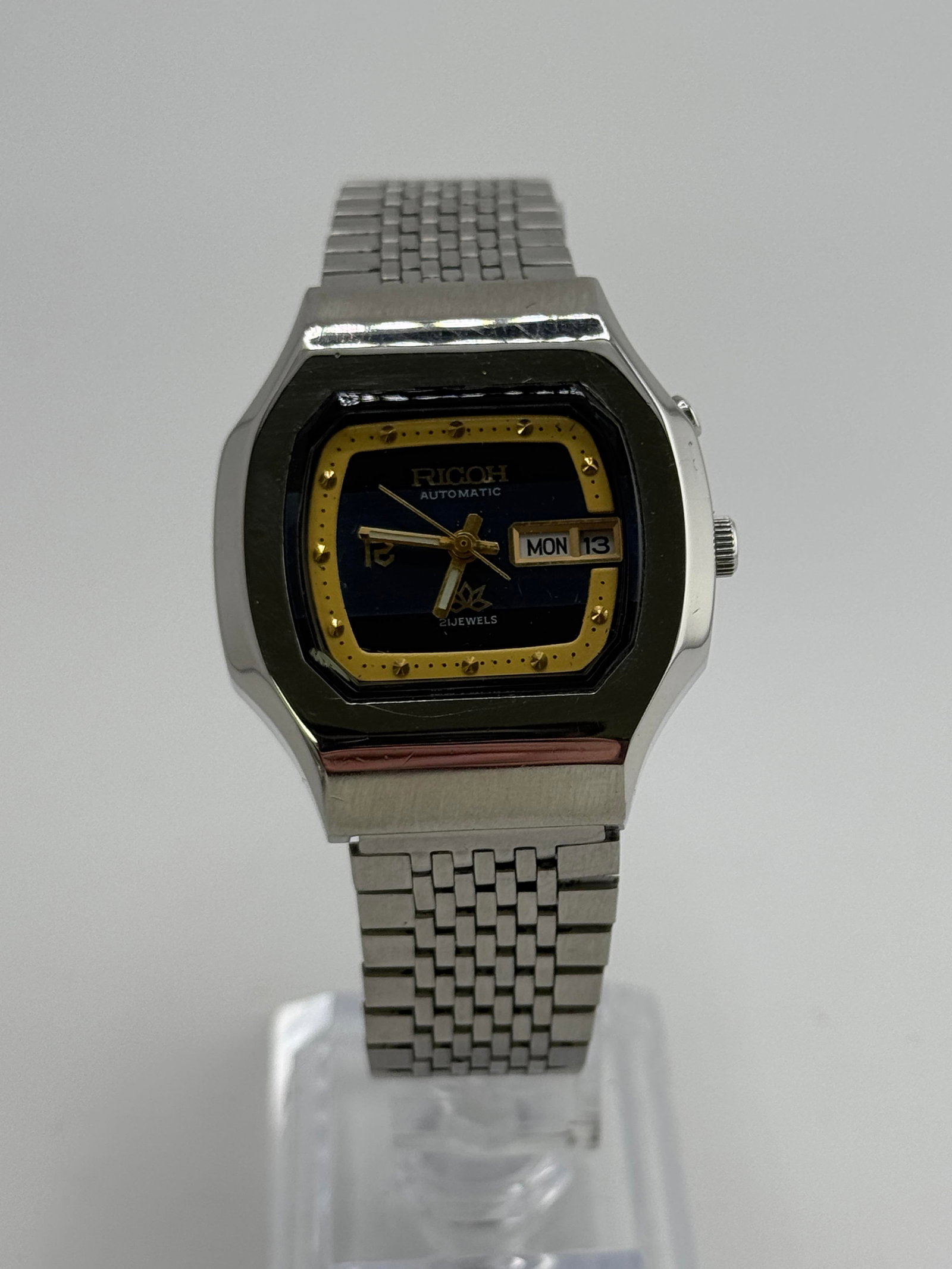Ricoh Automatic Day/date: Ricoh Automatic Day/date, watch only, working at the time of catalogue The working order, accuracy or any implied water resistance of any lots sold is not guaranteed. For more information including