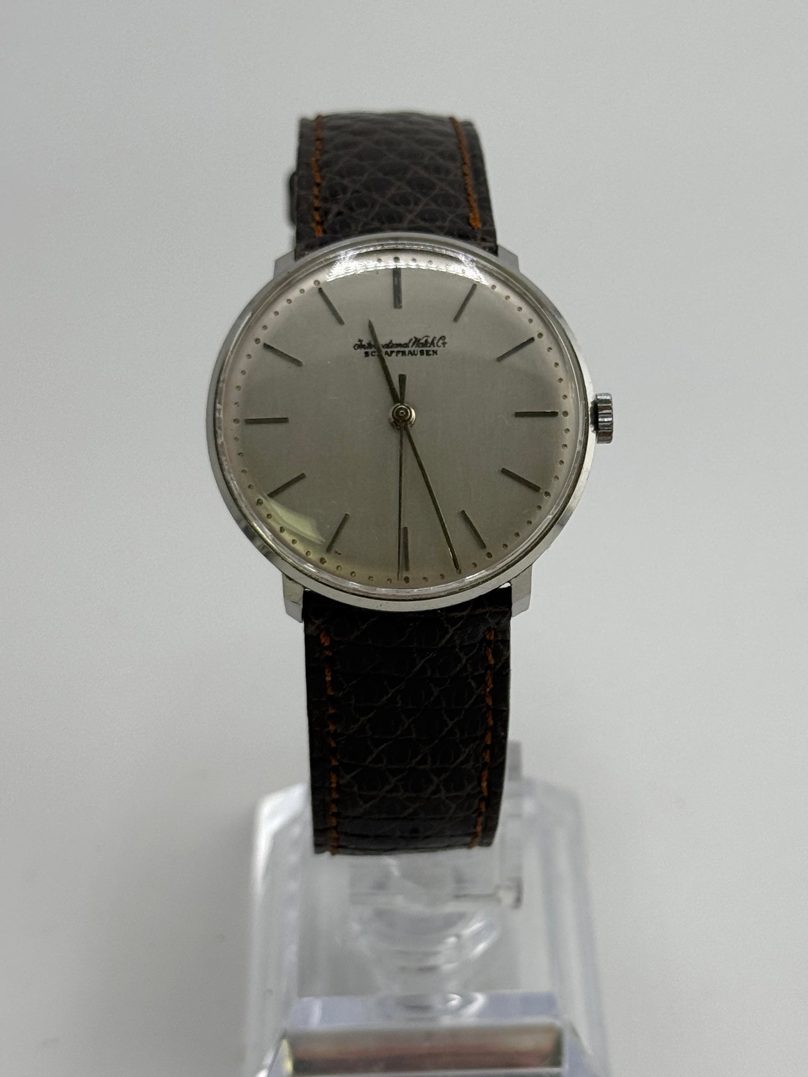 IWC R1210: IWC R1210 Steel case, sold as watch only, working at the time of catalogue The working order, accuracy or any implied water resistance of any lots sold is not guaranteed. For more information