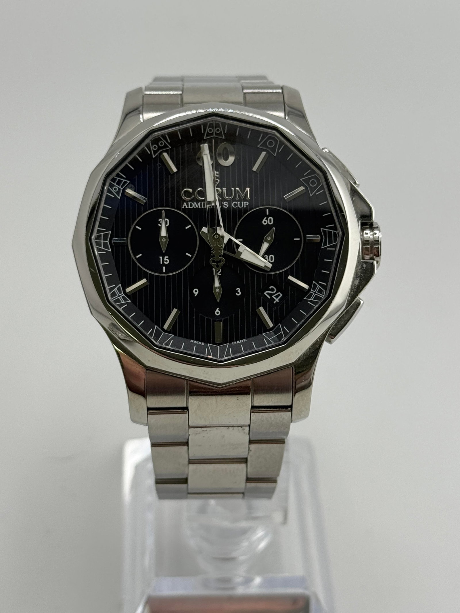 Corum Admirals Cup 892420AC: Corum Admirals Cup 892420AC, watch only, working at the time of catalogue The working order, accuracy or any implied water resistance of any lots sold is not guaranteed. For more information