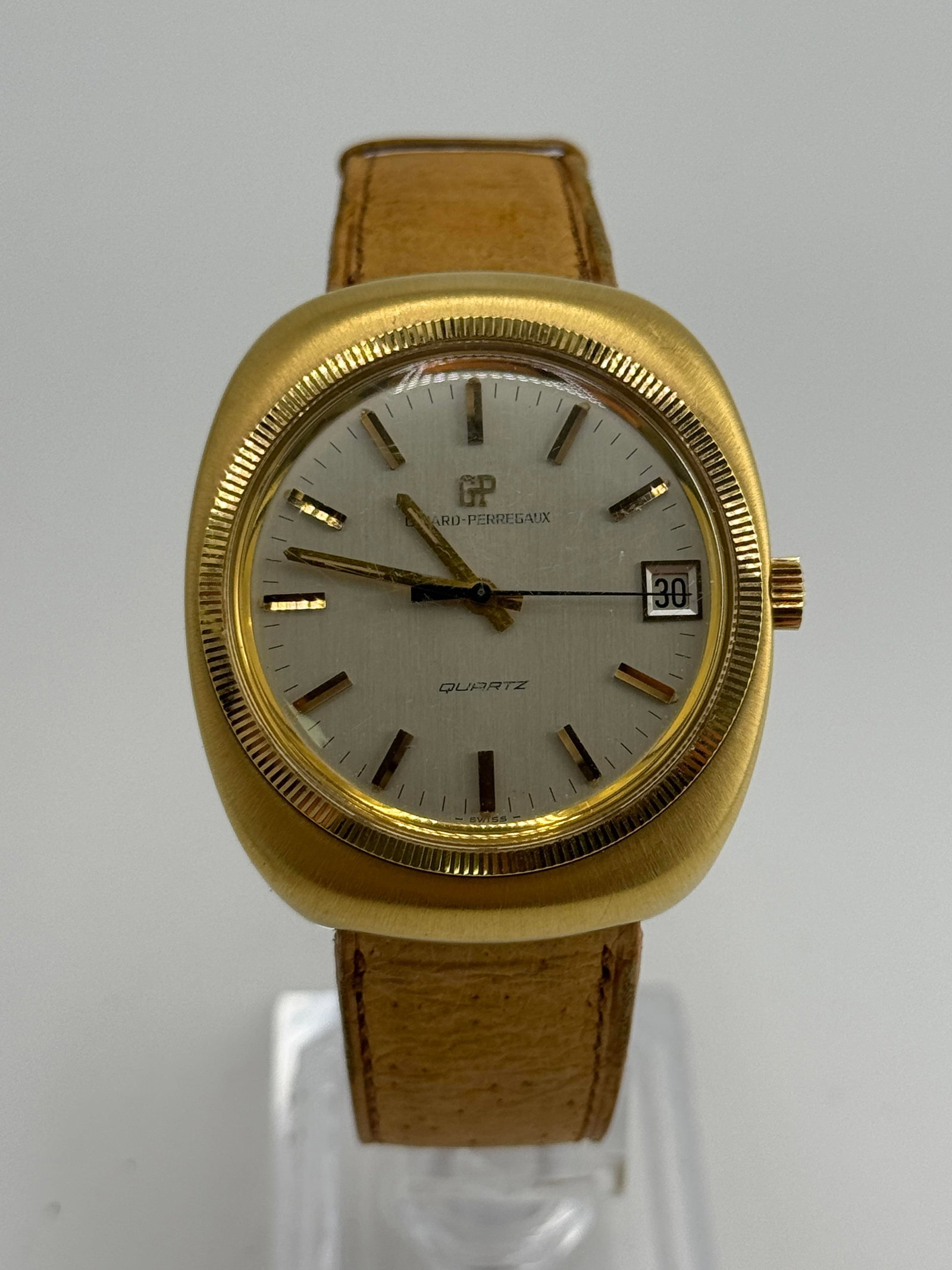 Girard Perregaux Gold-plated Gents 9590KA Project Watch: Girard Perregaux Gold-plated Gents 9590KA, watch only, project watch, not working at the time of catalogue The working order, accuracy or any implied water resistance of any lots sold is not guarantee