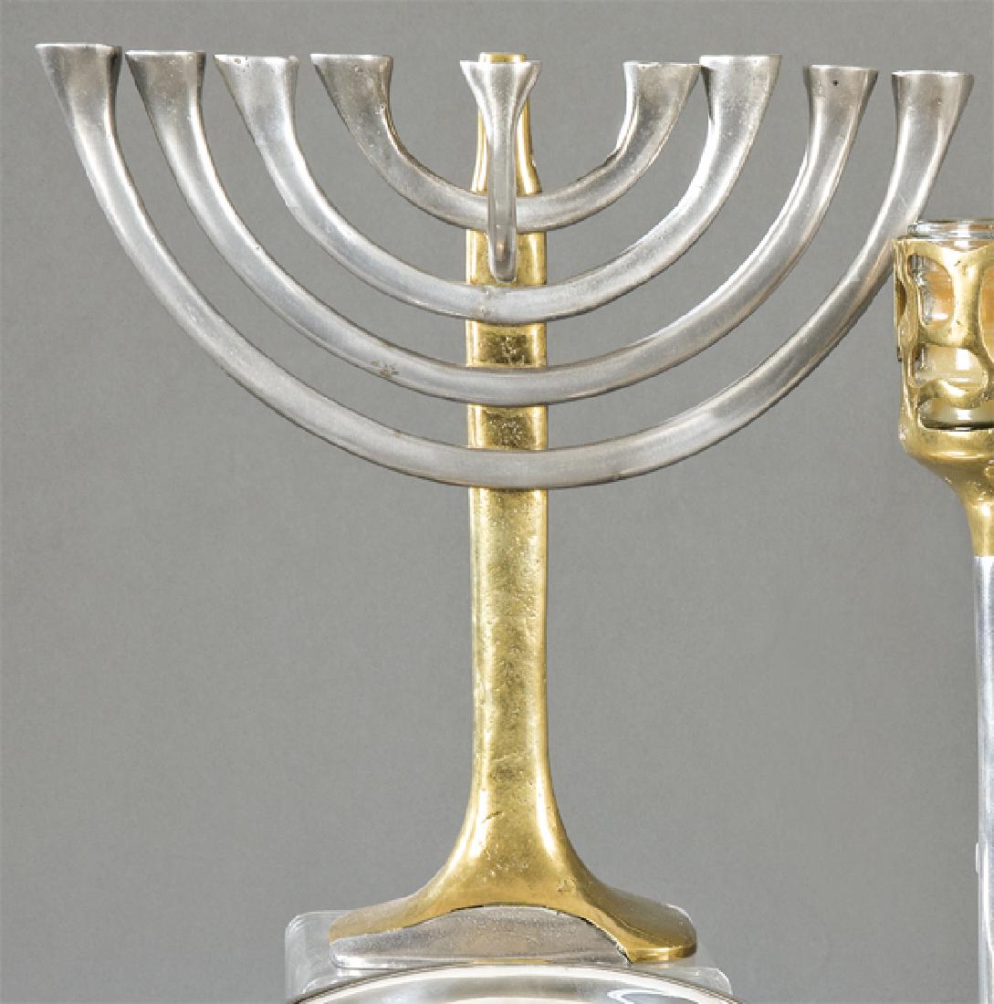 David Marshall Diseños, Sevilla - "Menorah": David Marshall Diseños, Sevilla "Menorah" Made of brass and sand-cast aluminium. Signed with an anagram. Sevillian company created in 1980 that uses artisan methods which date back to Roman times. Me