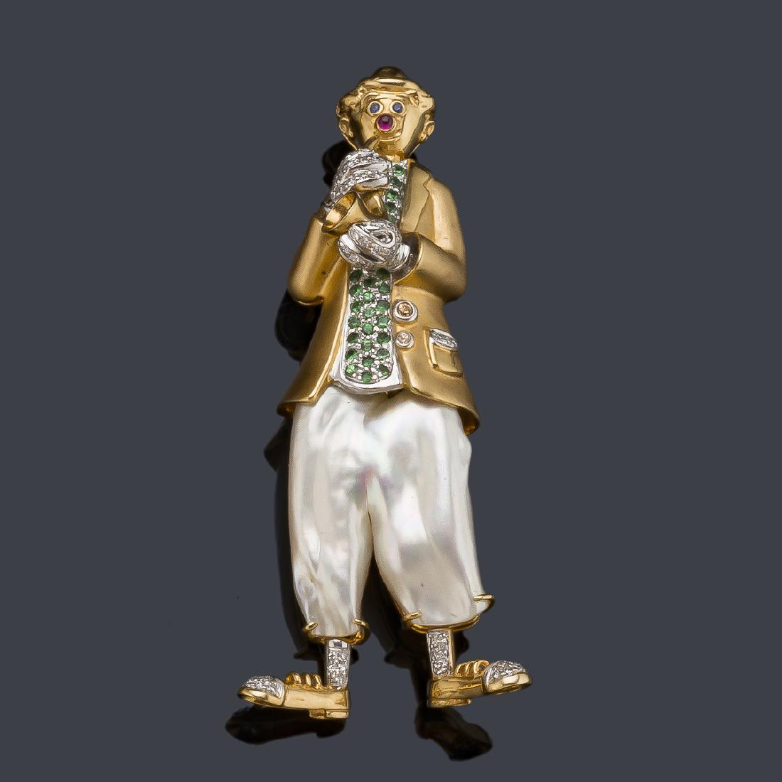 Brooch in the shape of a clown with saxophone in 18K (1 of 1)