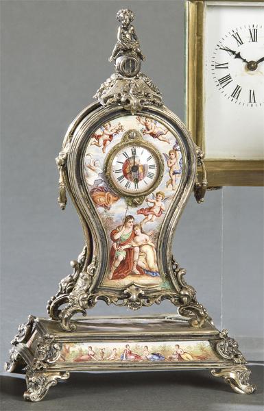 Louis XV style table clock with a keyhole in silver (1 of 1)