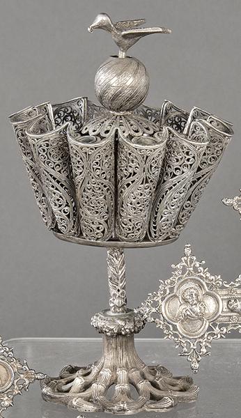 Indian silver cigar case with filigree work.   Weight: (1 of 1)