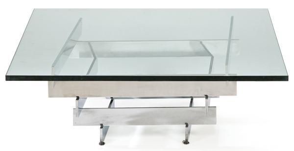 Scultura coffee table by David Hicks designed in 1969: Scultura coffee table by David Hicks designed in 1969 and published by Zaruch limited. Glass top supported by chromed metal slats. Later reissue size: 33 x 91 x 91 cm