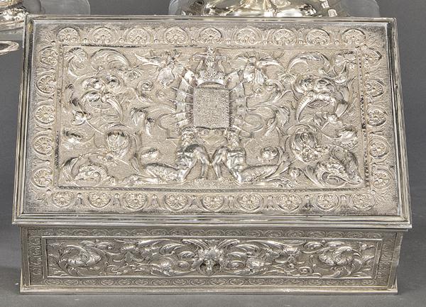 Spanish silver box stamped Law 916 of Talleres de Arte (1 of 1)